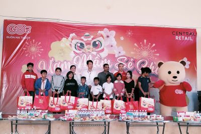 VỀ THĂM LẠI BẾP ĂN BÁN TRÚ CỦA SIÊU  THỊ GO, TRAO NHỮNG MÓN QUÀ YÊU THƯƠNG KHÍCH LỆ CÁC EM TRONG HỌC TẬP
